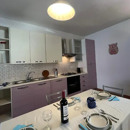 Casa Flore بيت للعطل *